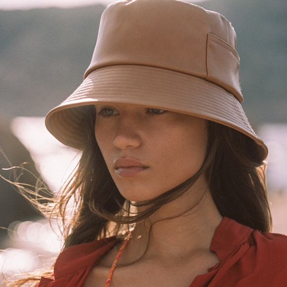 LACK OF COLOR WAVE BUCKET HAT - TAN VEGAN LEATHER SIZE 60CM(L-XL) - Picture 11 of 12